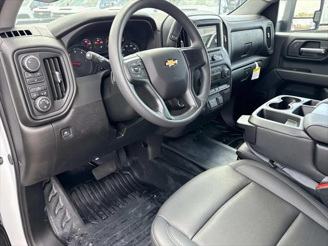2025 Chevrolet Silverado 3500HD Work Truck