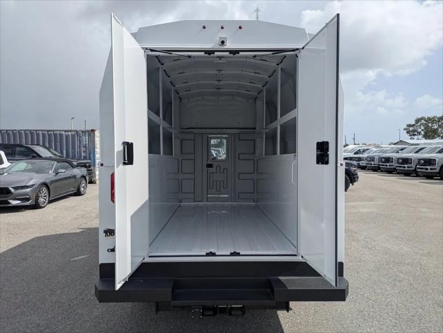 2026 Ford E-350 Cutaway E-Series Cutaway