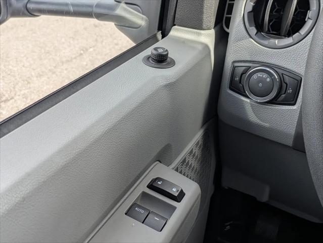2026 Ford E-350 Cutaway E-Series Cutaway