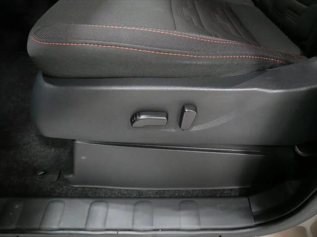 2024 Nissan Frontier Crew Cab PRO-4X 4x4