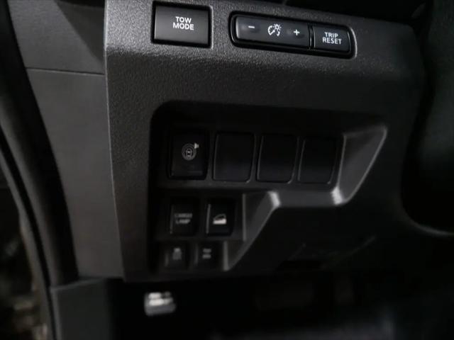 2024 Nissan Frontier Crew Cab PRO-4X 4x4