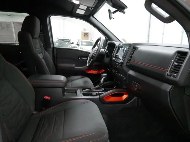 2024 Nissan Frontier Crew Cab PRO-4X 4x4