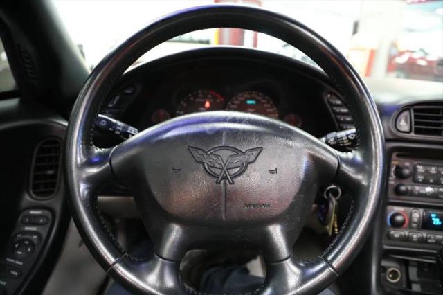2003 Chevrolet Corvette Base