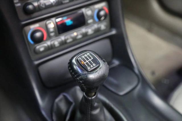 2003 Chevrolet Corvette Base