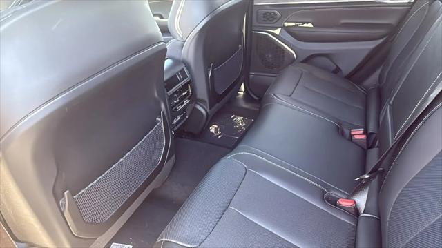 2025 Jeep Grand Cherokee Overland 4x4