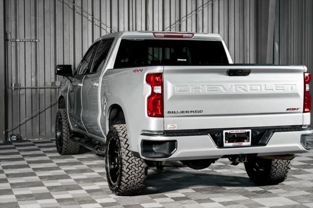2020 Chevrolet Silverado 1500 4WD Crew Cab Short Bed RST
