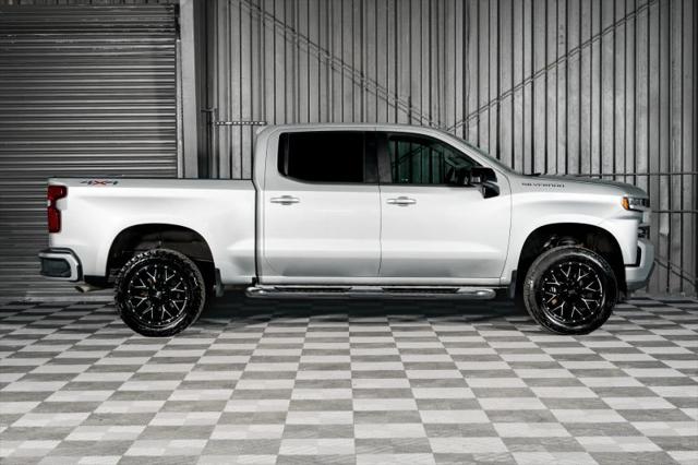 2020 Chevrolet Silverado 1500 4WD Crew Cab Short Bed RST