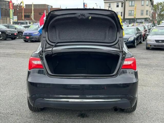 2012 Chrysler 200 LX