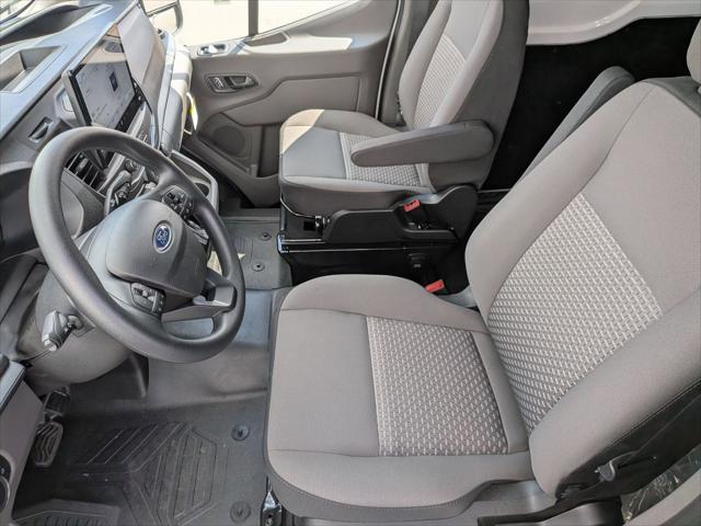 2025 Ford Transit Cargo Van Base