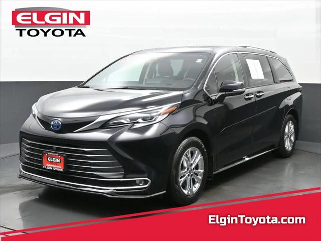 2022 Toyota Sienna Platinum for sale in Streamwood, IL