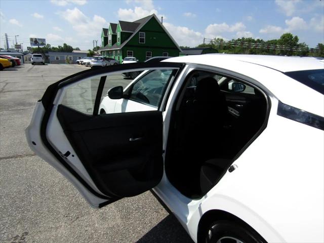2022 Nissan Sentra SV Xtronic CVT