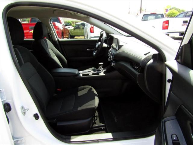 2022 Nissan Sentra SV Xtronic CVT
