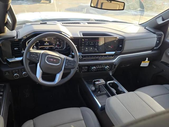 2025 GMC Sierra 1500 4WD Crew Cab Short Box SLT