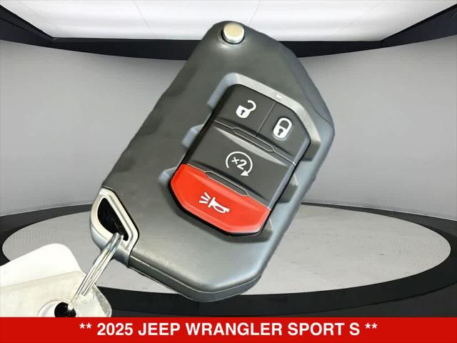 2025 Jeep Wrangler 4-Door Summit 4x4