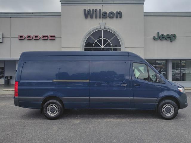 2022 Mercedes-Benz Sprinter 2500 High Roof I4