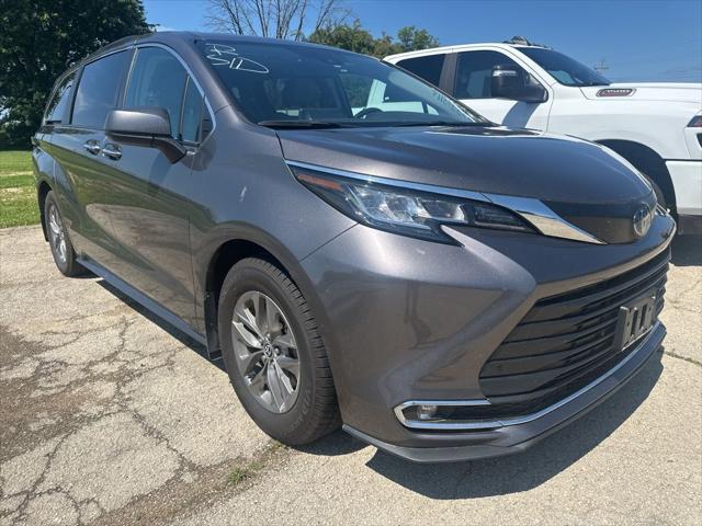 2022 Toyota Sienna XLE