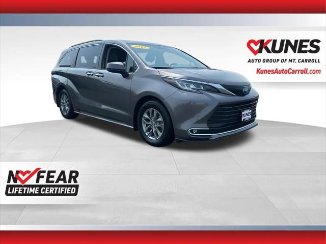 2022 Toyota Sienna XLE