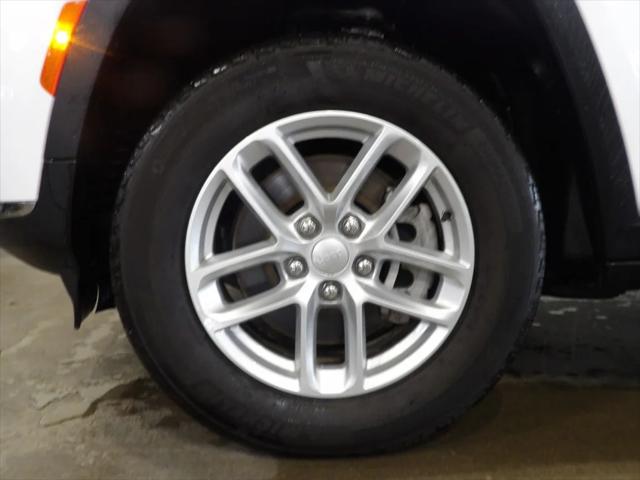 2024 Jeep Grand Cherokee L Laredo 4x4