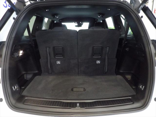 2024 Jeep Grand Cherokee L Laredo 4x4