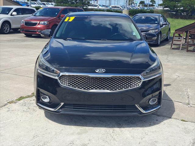 2017 Kia Cadenza Premium