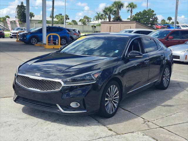 2017 Kia Cadenza Premium