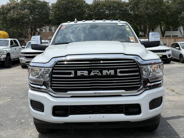 2023 RAM 3500 Laramie Crew Cab 4x4 64 Box