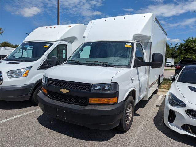 2022 Chevrolet Express Cutaway Work Van