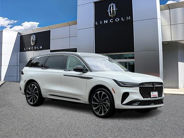 2025 Lincoln Nautilus Black Label