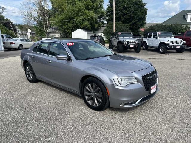 2015 Chrysler 300 Limited