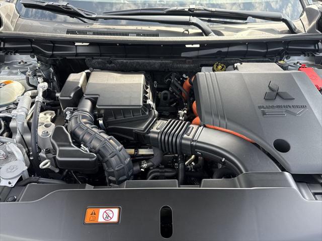 2025 Mitsubishi Outlander PHEV SE S-AWC
