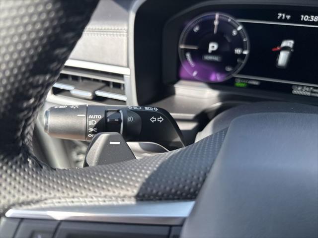 2025 Mitsubishi Outlander PHEV SE S-AWC