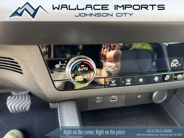 2025 Mitsubishi Outlander PHEV SE S-AWC