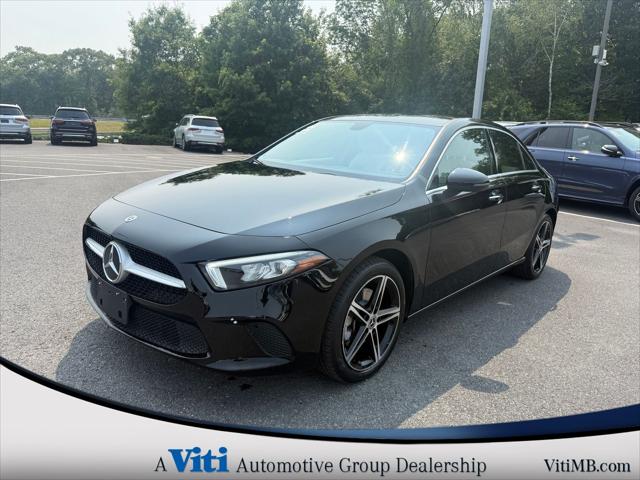 2022 Mercedes-Benz A 220 4MATIC