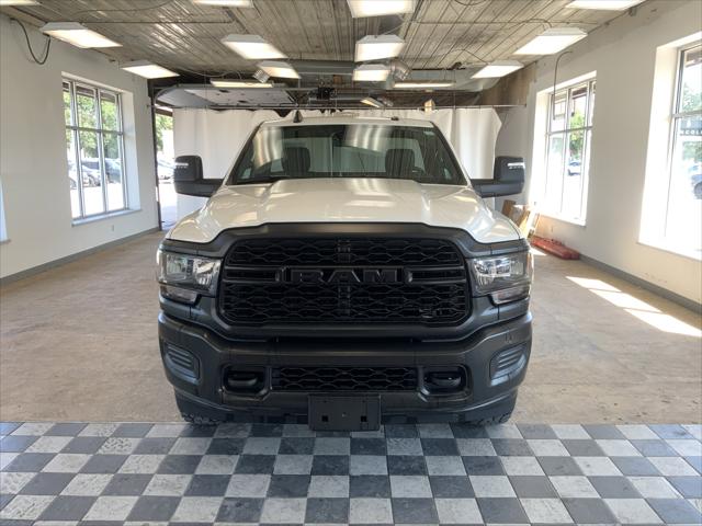 2023 RAM 3500 Tradesman Regular Cab 4x4 8 Box