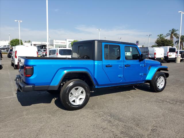 2022 Jeep Gladiator Sport S 4x4
