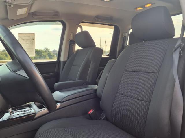2015 Nissan Titan SV