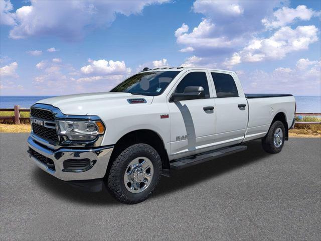 2022 RAM 2500 Tradesman Crew Cab 4x4 8 Box