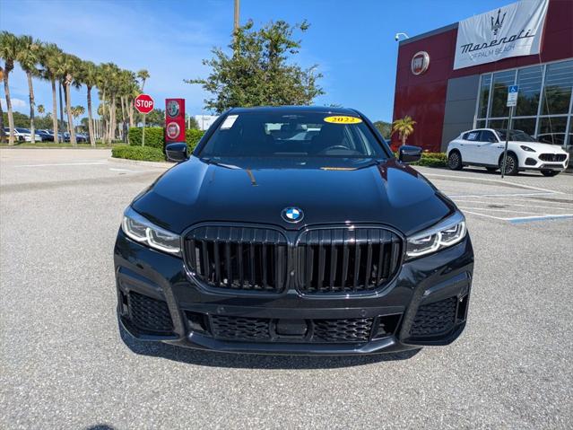 2022 BMW 740 i