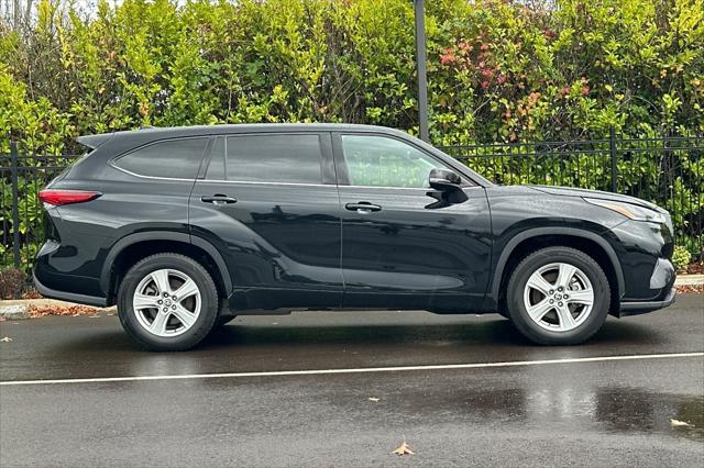 2022 Toyota Highlander L 2022 Toyota Highlander L