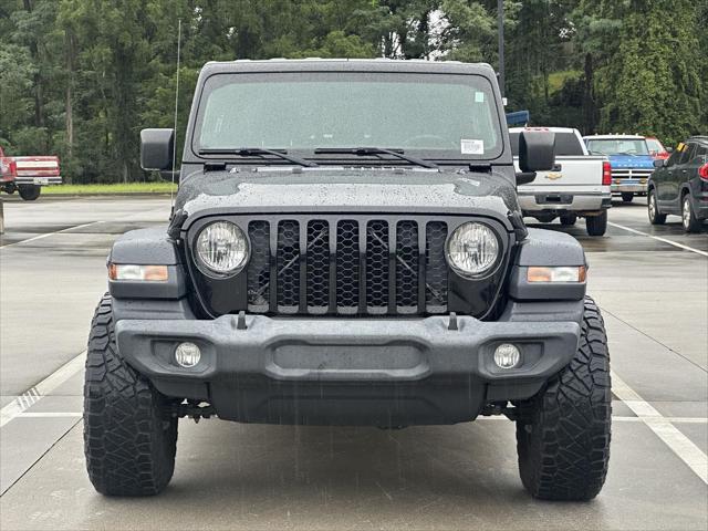 2020 Jeep Gladiator Sport S 4X4