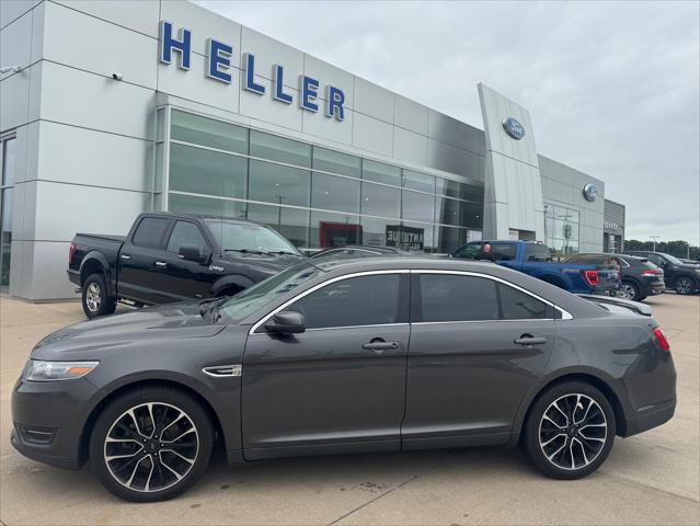 2017 Ford Taurus SEL
