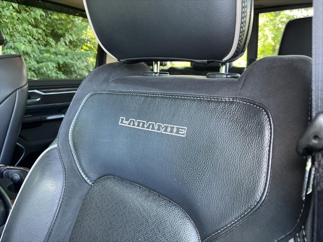 2019 RAM 1500 Laramie Crew Cab 4x4 57 Box