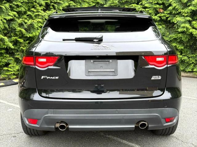 2018 Jaguar F-PACE 25t Premium