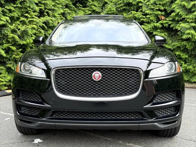 2018 Jaguar F-PACE 25t Premium