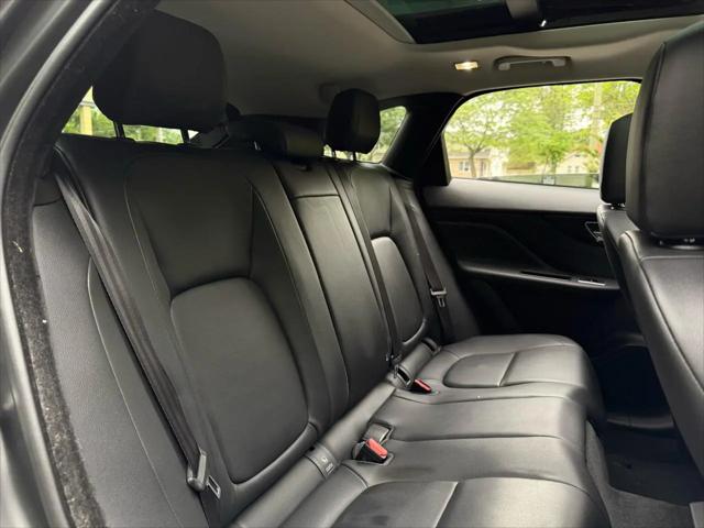 2018 Jaguar F-PACE 25t Premium