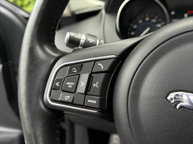 2018 Jaguar F-PACE 25t Premium