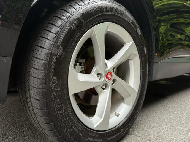 2018 Jaguar F-PACE 25t Premium
