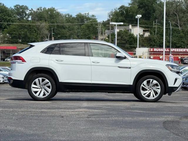 2020 Volkswagen Atlas Cross Sport 3.6L V6 SE w/Technology R-Line