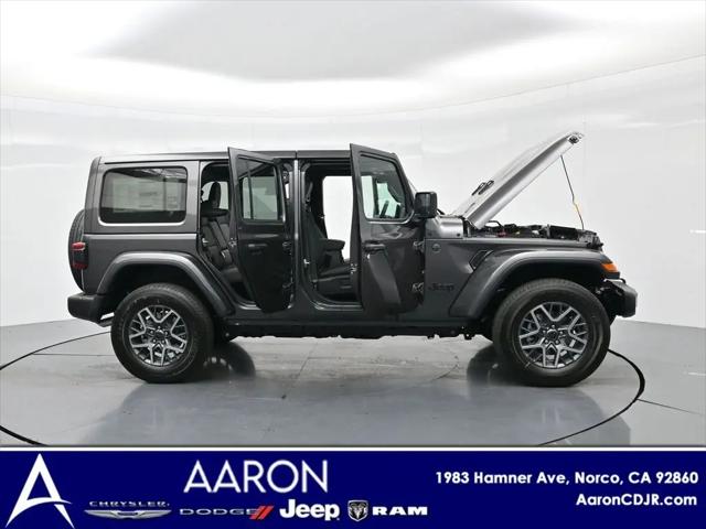 2025 Jeep Wrangler 4-Door Sahara 4x4