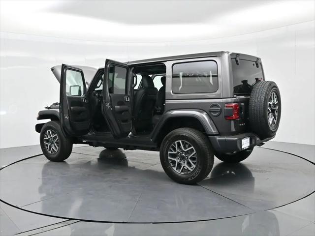 2025 Jeep Wrangler 4-Door Sahara 4x4